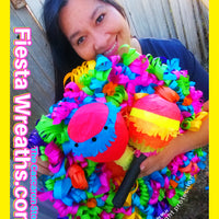 Fiesta Wreath Maracas Party Design